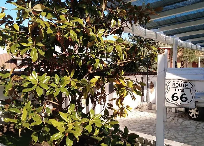 Il Sogno לינה וארוחת בוקר 4*